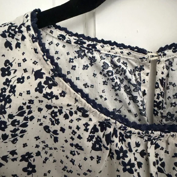 THML Black and Pink Floral Ruffle Blouse - Picture 6 of 7